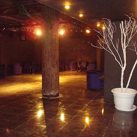 Floria 4*